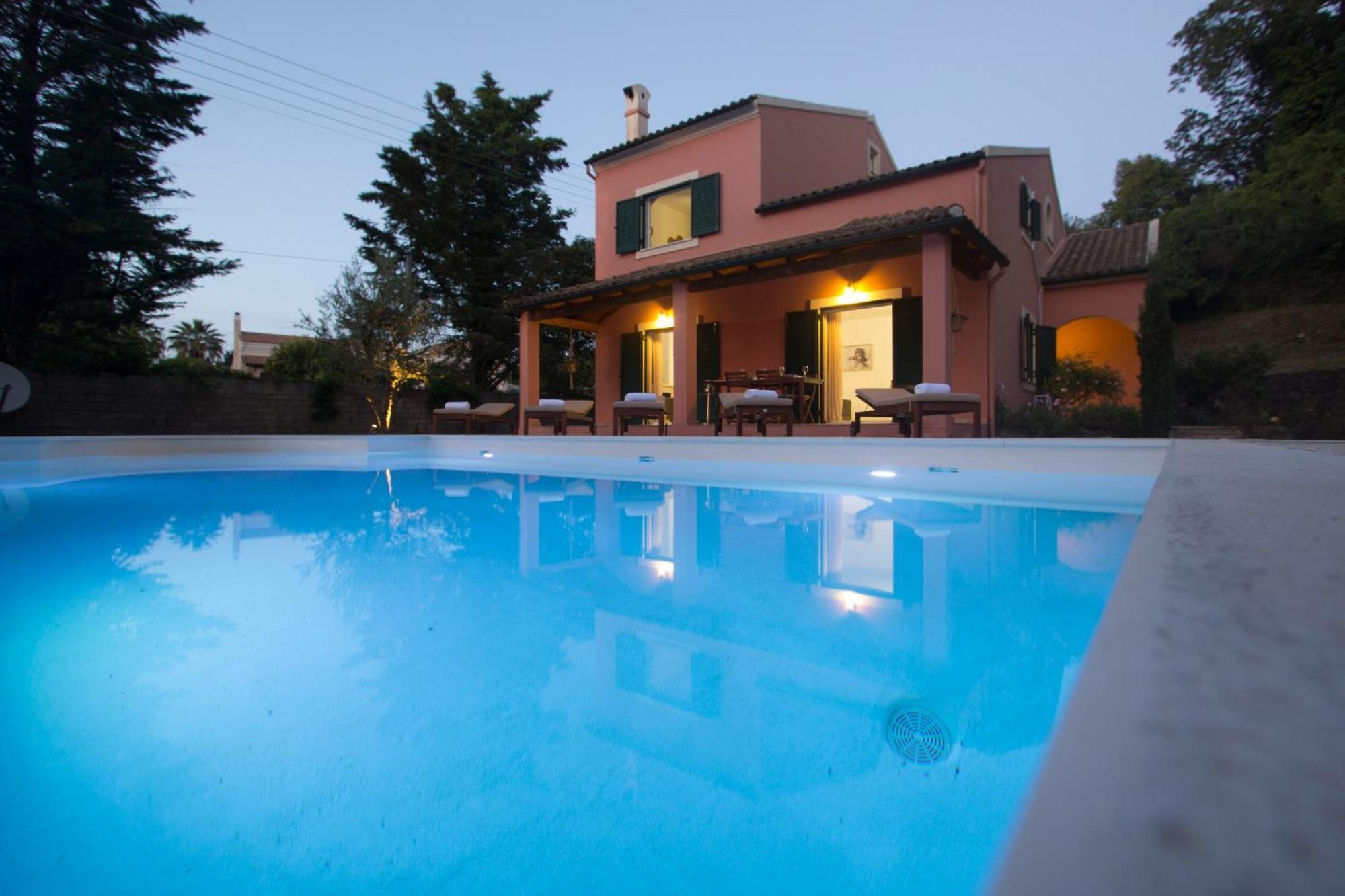 פראמה Quercus Villa, Achilleion Palace, Corfu מראה חיצוני תמונה